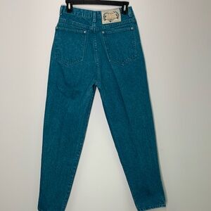 Rare vintage bonjour international jeans.